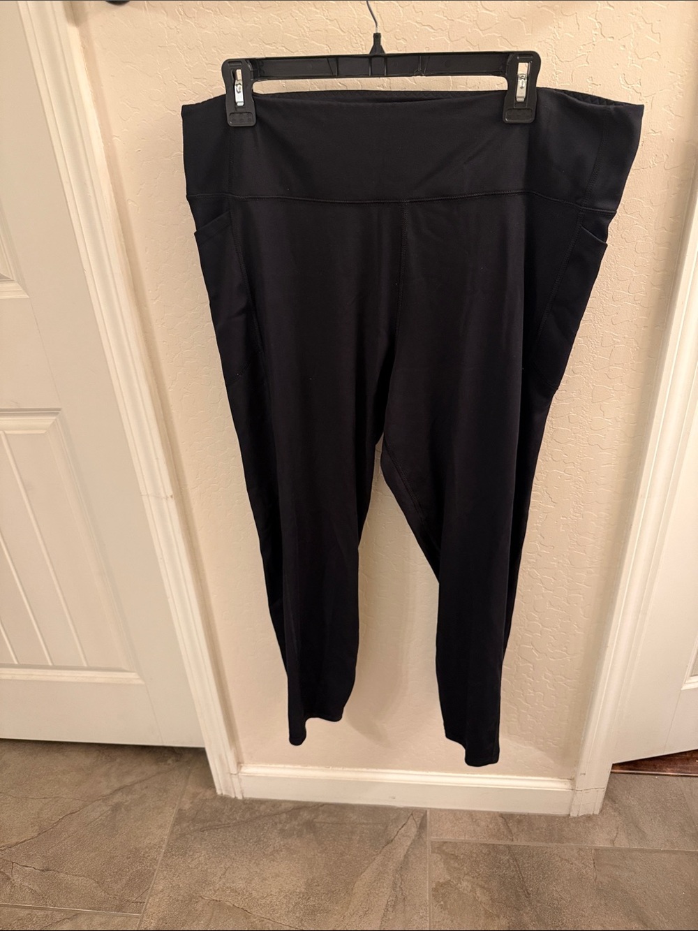 VSX Black High-Rise Workout Leggings